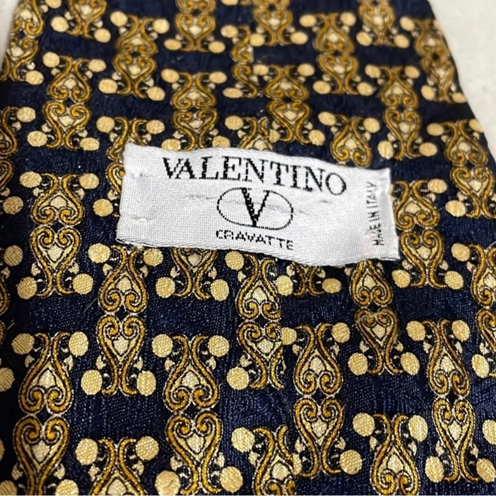 Valentino Cravatte 100% Silk Tie -Navy and Gold -Vintage